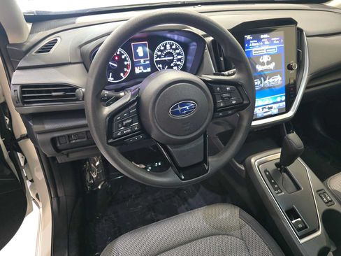 Used 2024 Subaru Crosstrek 2.0i Premium AWD/4WD image 2
