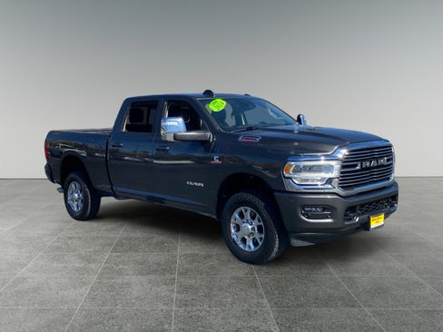 Used 2024 RAM 2500 Laramie w/ Safety Group AWD/4WD image 7
