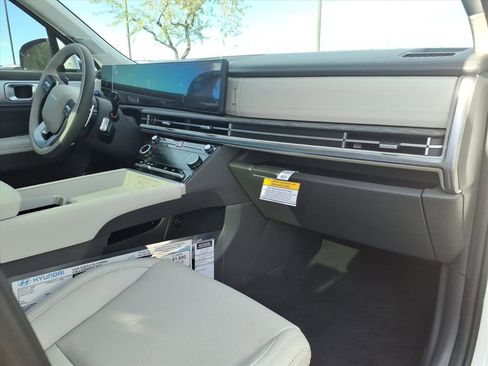 New 2026 Hyundai Santa Fe Calligraphy image 6