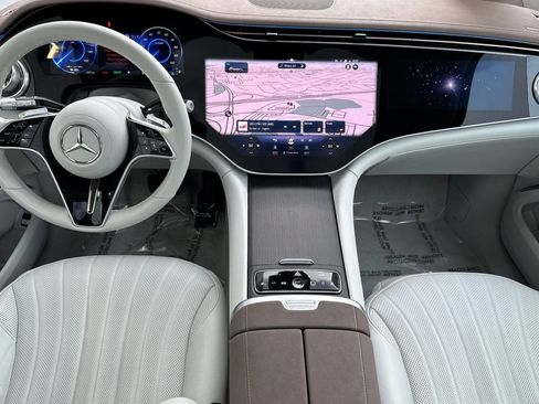 Certified 2023 Mercedes-Benz EQS 580 4MATIC SUV image 16