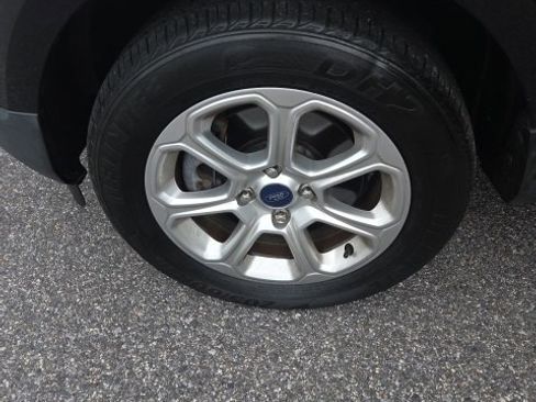 Used 2019 Ford EcoSport SE image 27