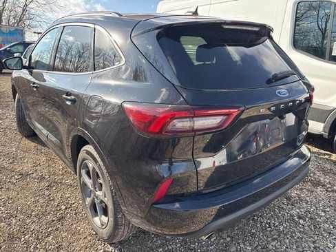 Used 2024 Ford Escape ST-Line image 5