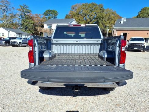 Used 2025 Chevrolet Silverado 1500 LT image 31