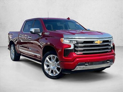 Used 2024 Chevrolet Silverado 1500 High Country w/ High Country Premium Package AWD/4WD image 12