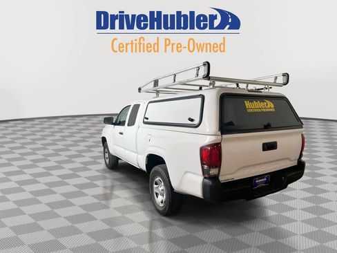 Used 2020 Toyota Tacoma SR image 6