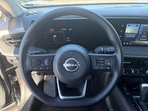 New 2026 Nissan Kicks S image 13