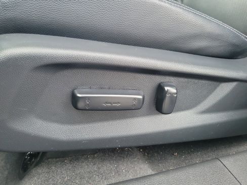 Used 2018 Honda Clarity Touring image 11