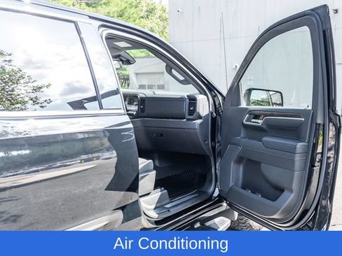 Used 2024 GMC Sierra 1500 Elevation AWD/4WD image 18