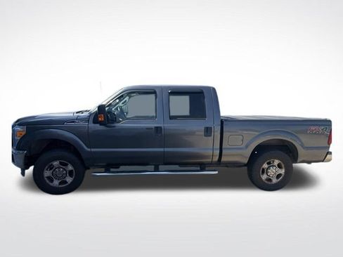 Used 2016 Ford F250 XLT w/ XLT Value Package AWD/4WD image 4