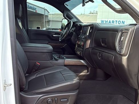 Used 2023 Chevrolet Silverado 3500 High Country image 24