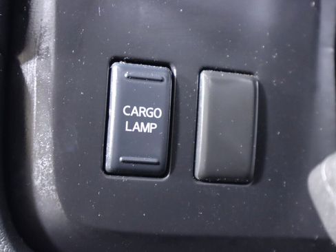 Used 2014 Nissan Titan PRO-4X image 11