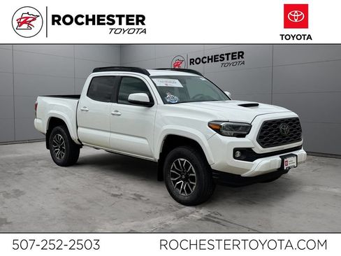 Certified 2023 Toyota Tacoma TRD Sport w/ Technology Package AWD/4WD image 1