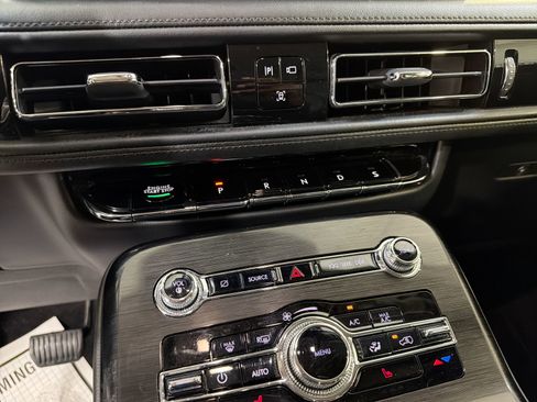Used 2021 Lincoln Nautilus FWD image 20