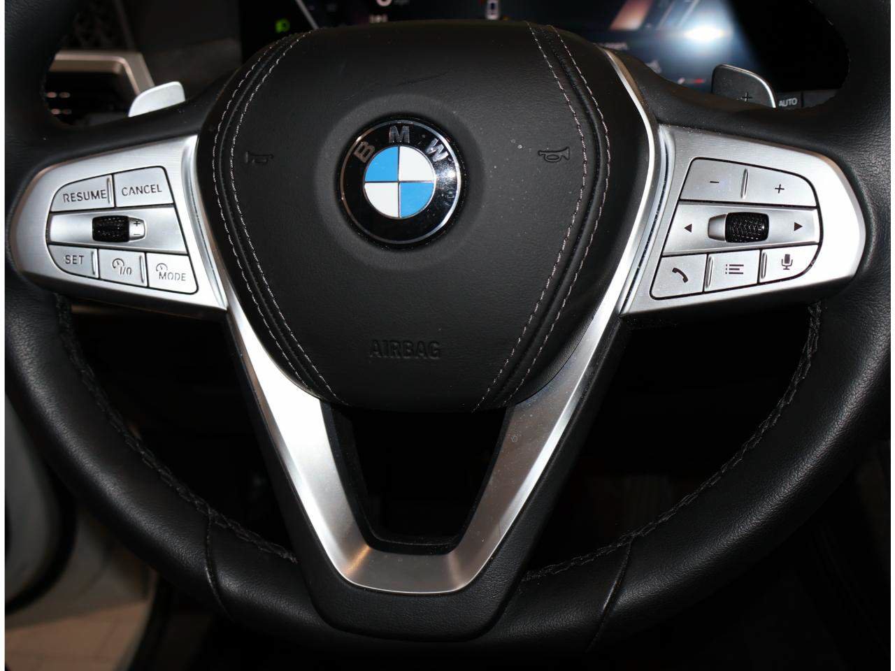 Certified 2023 BMW X7 xDrive40i w/ Premium Package AWD/4WD image 18