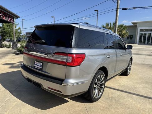 Used 2021 Lincoln Navigator Reserve w/ Luxury Package AWD/4WD image 8