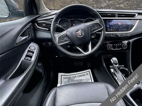 Used 2020 Buick Encore GX Essence w/ Experience Buick Package AWD/4WD image 5