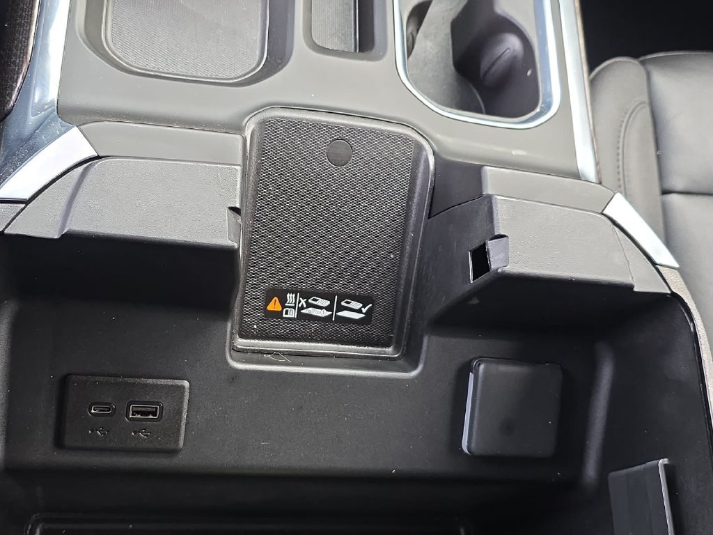 Used 2025 Chevrolet Silverado 1500 RST AWD/4WD image 37