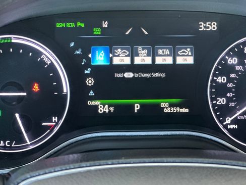 Used 2020 Toyota Avalon Limited w/ Advanced Safety Package FWD image 24