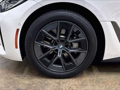 Used 2024 BMW i4 eDrive35 w/ Premium Package RWD image 12