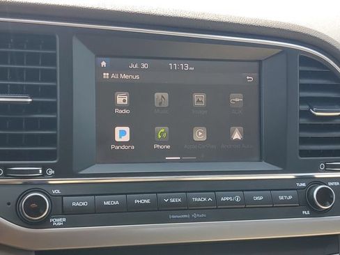 Used 2018 Hyundai Elantra SEL FWD image 25