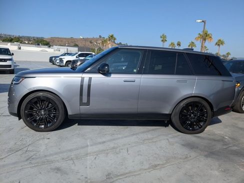 Used 2023 Land Rover Range Rover Autobiography AWD/4WD image 8