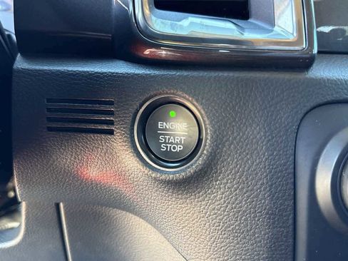 Used 2023 Ford Ranger Lariat w/ Equipment Group 501A High image 31