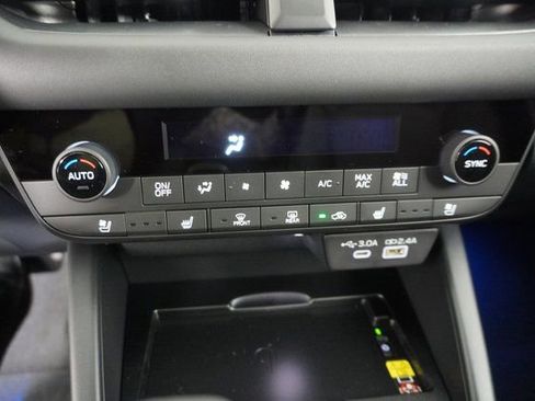 New 2026 Subaru Outback Touring image 18