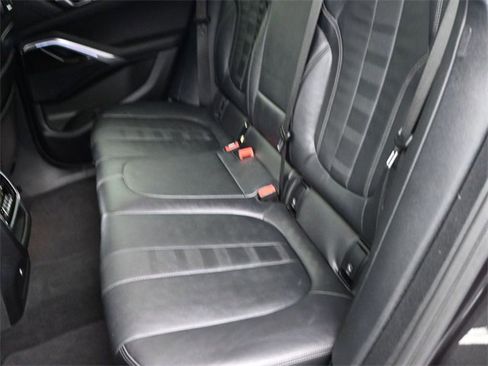 Used 2020 BMW X6 xDrive40i w/ Premium Package image 30