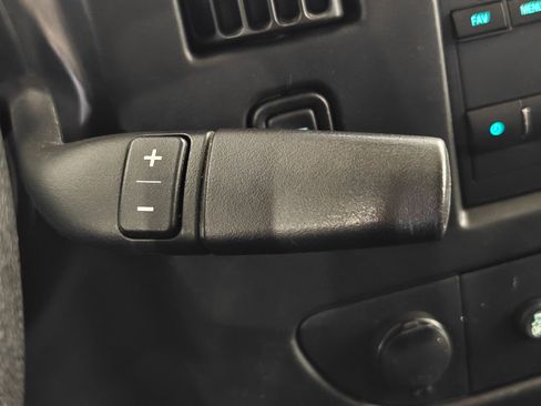Used 2016 Chevrolet Express 3500 LT w/ LT Preferred Equipment Group RWD image 11