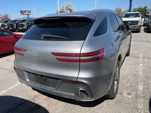 Used 2023 Genesis GV70 2.5T w/ Advanced Package image 7