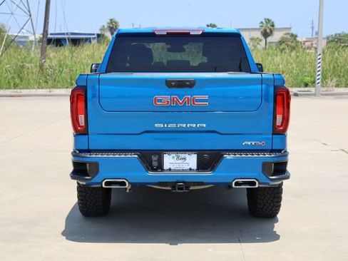 Used 2022 GMC Sierra 1500 AT4 AWD/4WD image 7