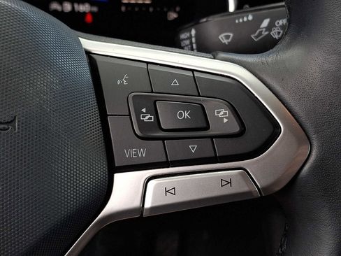 Used 2022 Volkswagen Jetta SE FWD image 19