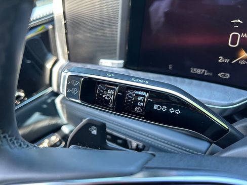 Used 2025 Cadillac Escalade IQ Luxury 2 w/ LPO, Premium Carpet Package AWD/4WD image 70