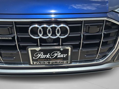 Used 2023 Audi Q8 Premium Plus AWD/4WD image 31