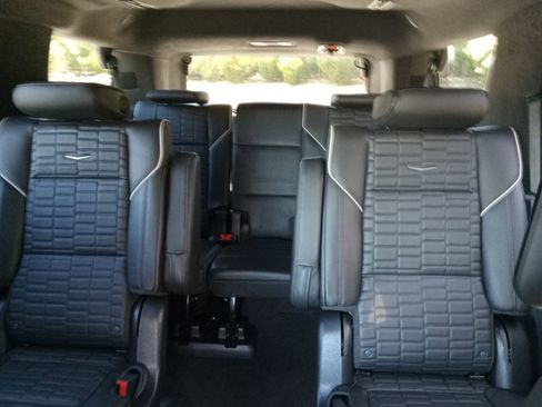 Certified 2023 Cadillac Escalade Sport Platinum w/ LPO, ONYX Package AWD/4WD image 24
