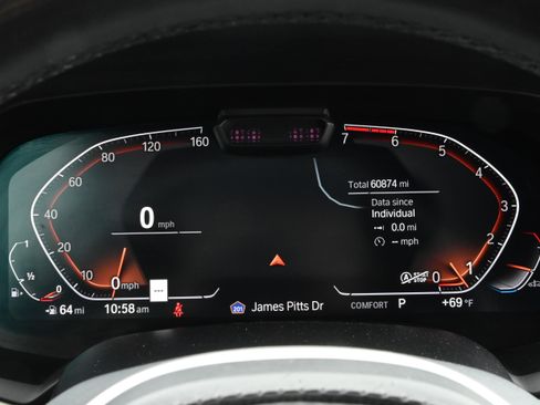 Used 2019 BMW X7 xDrive50i w/ M Sport Package image 16