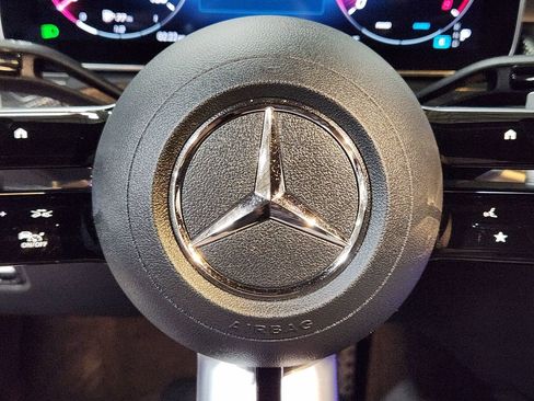 Used 2024 Mercedes-Benz CLE 300 4MATIC Coupe image 47