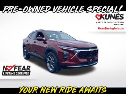 Used 2025 Chevrolet Trax LT