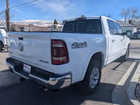 Used 2020 RAM 1500 Laramie w/ Off Road Group AWD/4WD image 4
