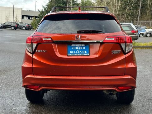 Used 2020 Honda HR-V Touring image 4