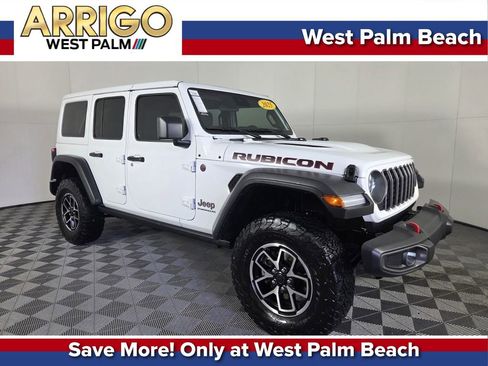 Certified 2025 Jeep Wrangler Unlimited Rubicon image 1