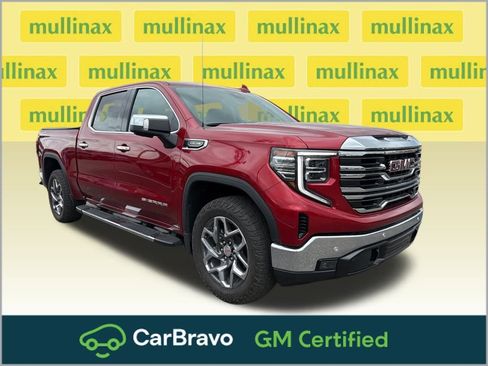 Used 2024 GMC Sierra 1500 SLT w/ SLT Convenience Package image 1