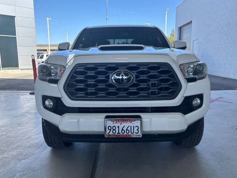 Used 2023 Toyota Tacoma TRD Sport w/ Advanced Technology Package AWD/4WD image 11