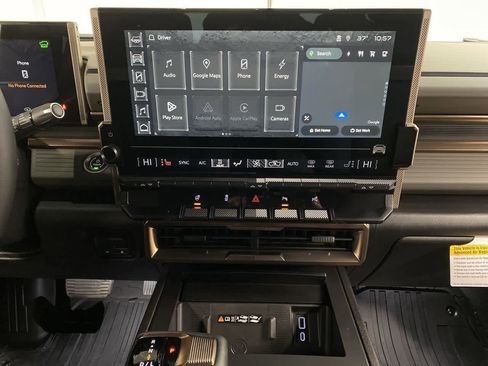 Used 2025 GMC Hummer EV 3X w/ LPO, Illumination Package image 24