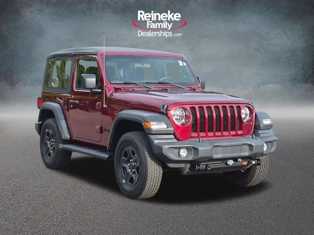 Used 2021 Jeep Wrangler Sport AWD/4WD image 4