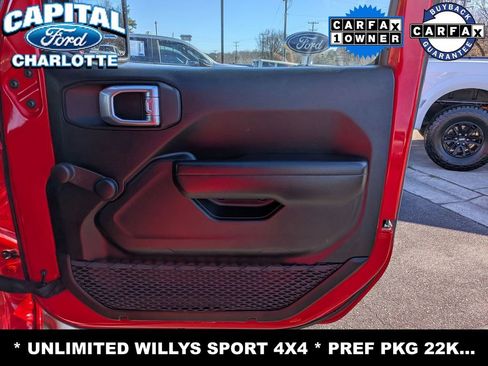 Used 2021 Jeep Wrangler Unlimited Sport image 29