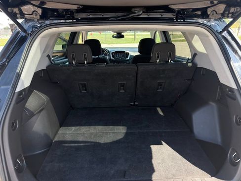Used 2020 GMC Terrain SLE w/ Elevation Edition AWD/4WD image 17