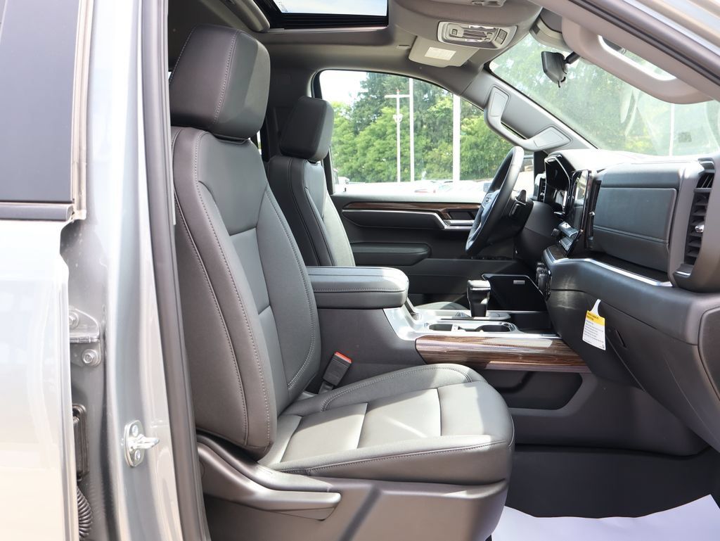 New 2026 Chevrolet Silverado 1500 LT Trail Boss w/ LT Trail Boss Premium Package AWD/4WD image 44