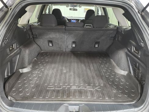 Used 2020 Subaru Outback Premium AWD/4WD image 31