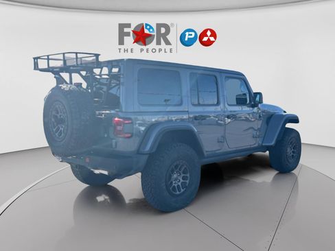 Used 2022 Jeep Wrangler Unlimited Rubicon w/ Xtreme Recon 35" Tire Package image 5